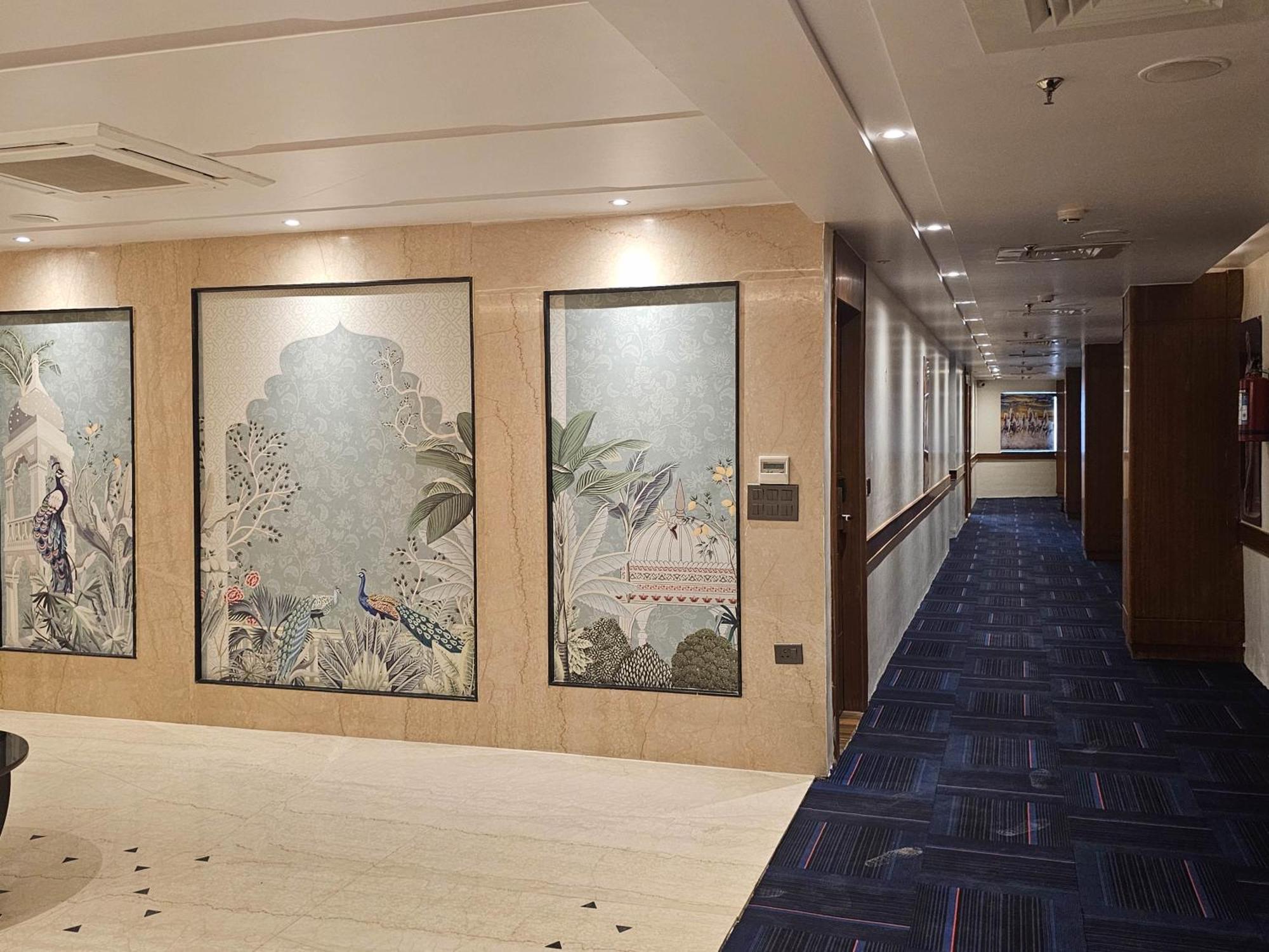 Hotel Elara デヘラードゥーン エクステリア 写真
